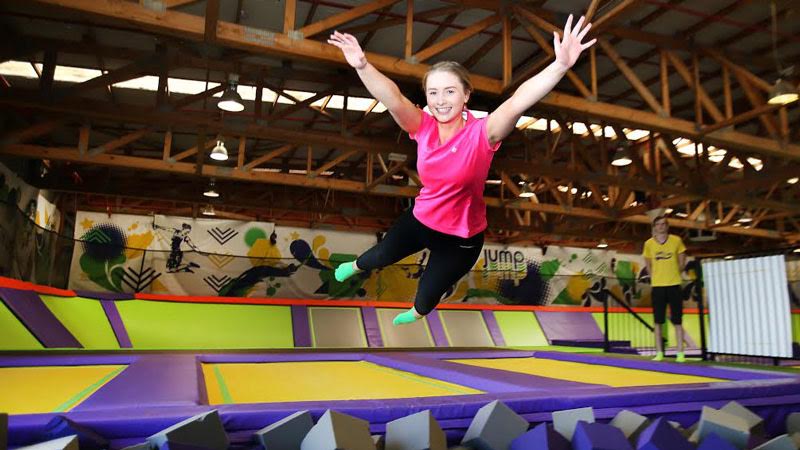 Kitted out with interlocking wall-to-wall trampolines, you’ll have free reign as you bounce between our foam diving pit, dodge ball court and huge free running space